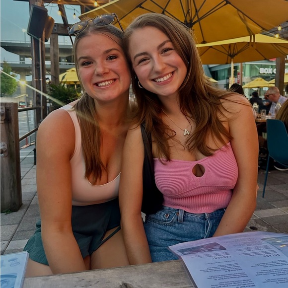 Meet your Posher, Katerina - Picture 2 of 4